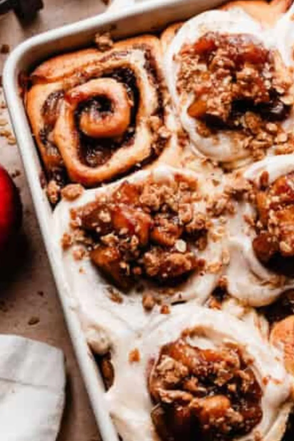 Cinnamon Apple Pie Rolls